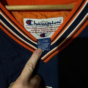 Size L Men's Bears pullover